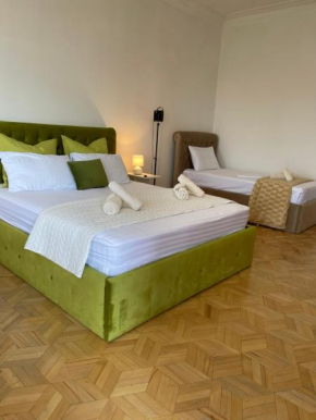 TBILISI ATHENA HOME VILLa